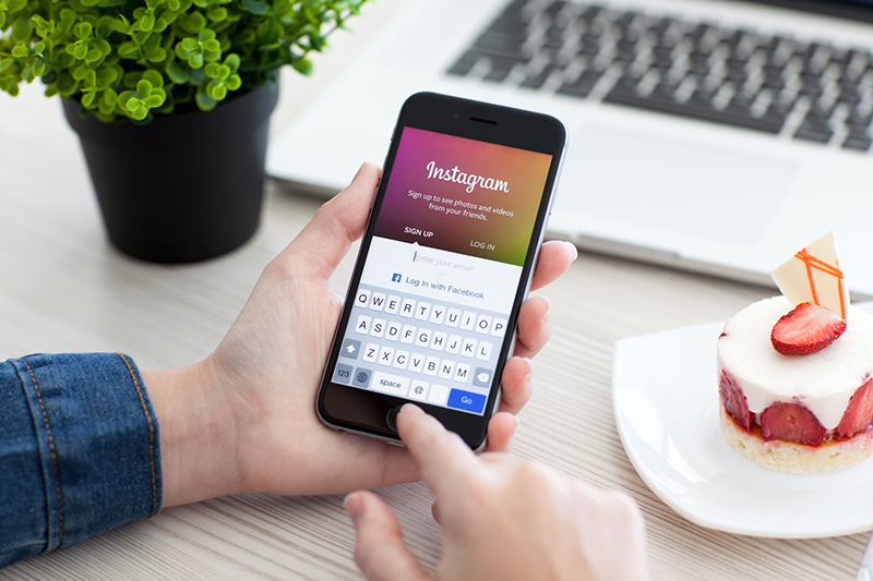 Mengunci Akun Instagram Picture